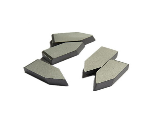 China Lichtgewichtcarbide Scherpe Tanden/Gecementeerde Carbideuiteinden voor Houten Draaibankhulpmiddelen leverancier